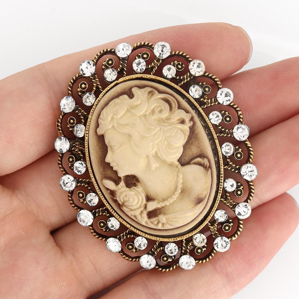 Retro Bohemian Style Palace Beauty Head Brooch Charm Women's Brooch Fashion New Party Jewelry Accessories Gift