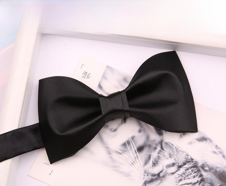 Classic Men Polyester Silk Bow Tie For Wedding Formal Attire Perfect For Grooms And Groomsmen