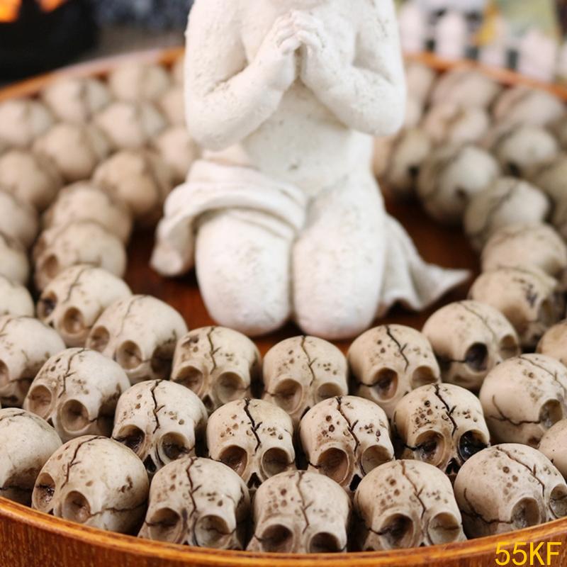 55KF Mini Skull Ornaments Pack of 20 Resin Miniature for Seasonal Displays