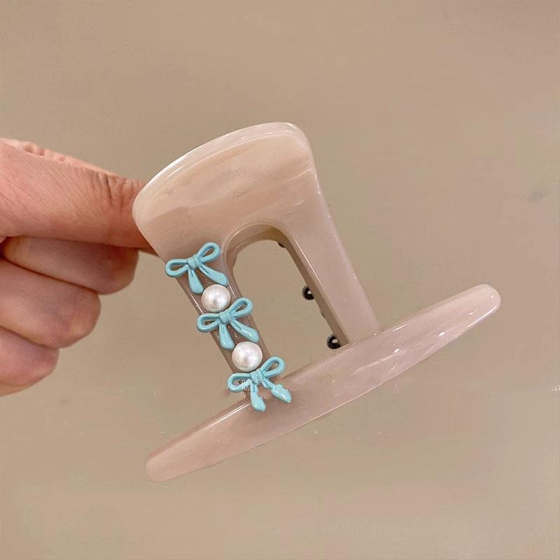 Korean Style Polka Dot Bow Shark Hair Clip - Elegant & Versatile