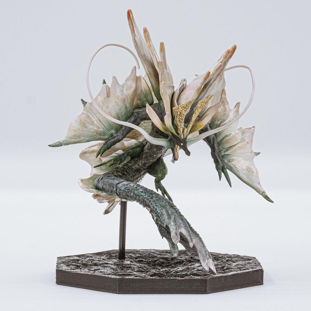 Capcom Monster Hunter FIGURE BUILDER CUBE MONSTER HUNTER Storm Dragon Amatsumagatsuchi Approx. H137 x W126 x D132mm Made of PVC ABS