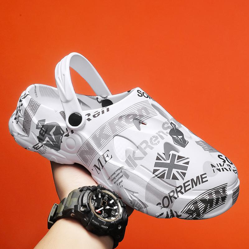 2024 Factory Cheap EVA Men's Clogs Shoes Lightweight Wholesale Plastic Clog Men Beach Working Sandals With Men Clogs&Mules