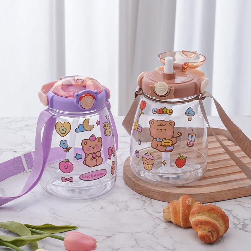 Creative Plastic Cup With Large Capacity And Straw Perfect For Students And Outdoor Activities