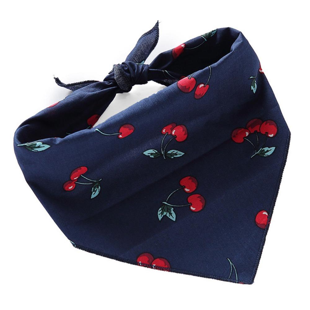 Popular pet triangle towel cat and dog universal cute bib scarf decoration small dog dog saliva towel