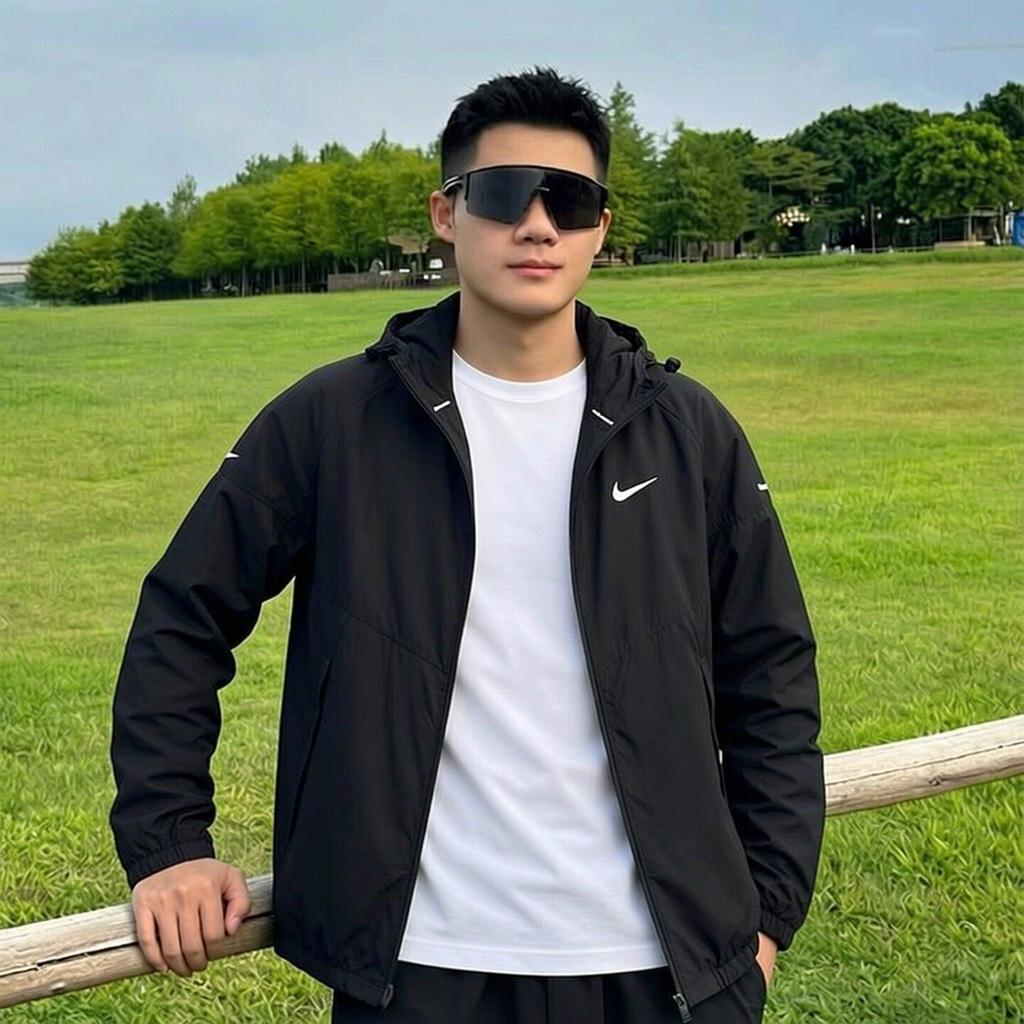 Nike MILER Jackets Men's Black Hooded Moderate Other DH6682-010