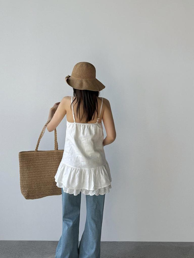 Cotton & Linen Lace Trim Camisole for Spring Layering