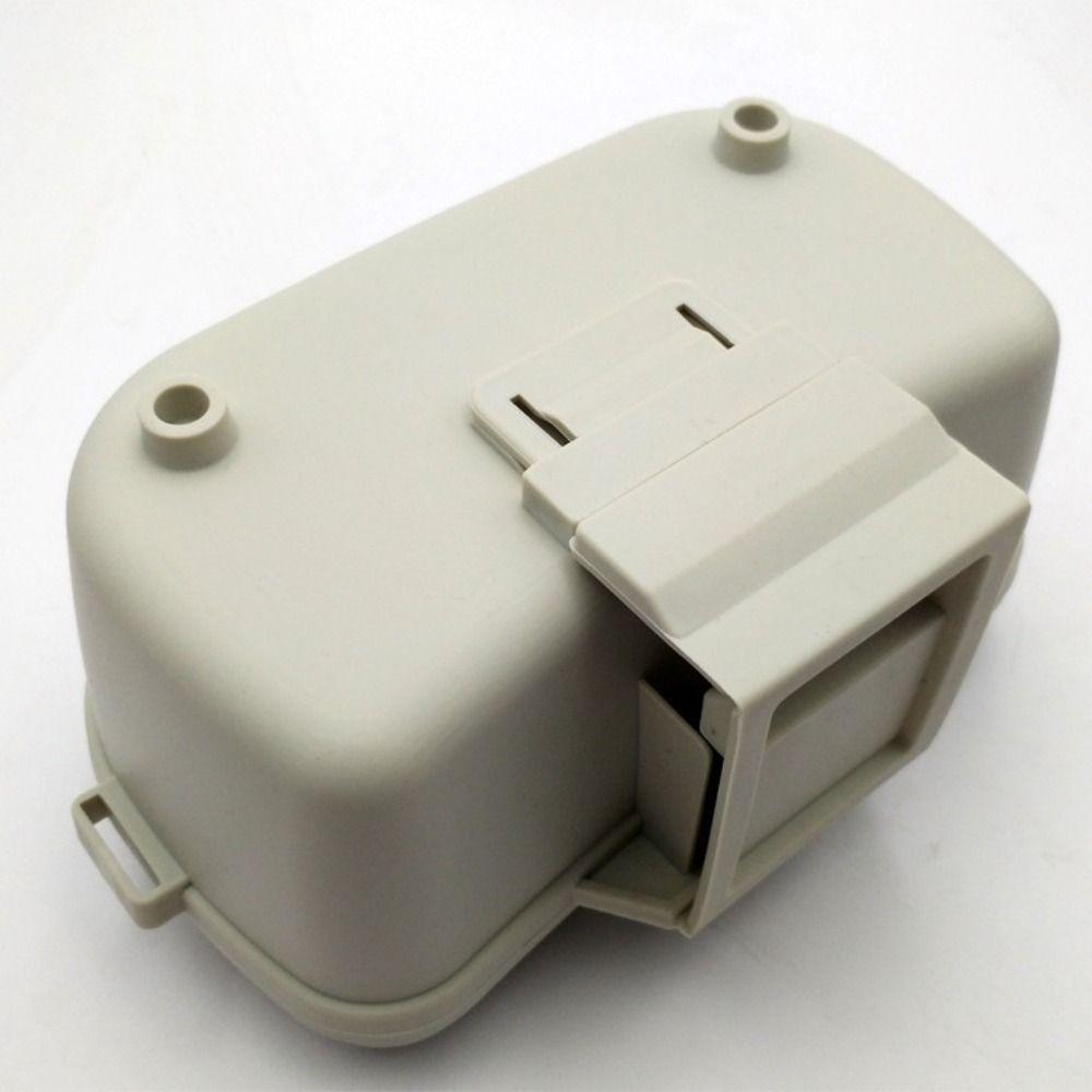 Plastic Insulated Live Bait Box Leakproof Design Fishing Tackle Box Bait Container Outdoor Use