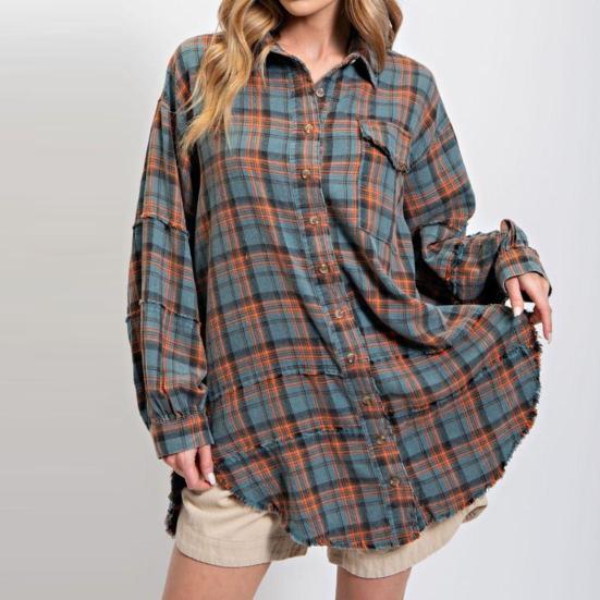 Chemise Femme Revers Manches Longues Poches à Rabat Hauts de Chemise Boutonnage Simple Bord Frangé Effet Vieilli Coupe Oversize Veste Chemise