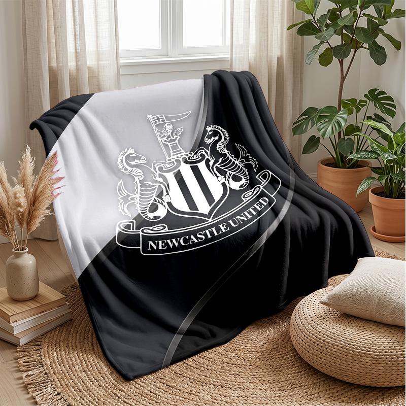 Coperta in Flanella con Stampa del Newcastle United Football, Coperta Morbida Calda Leggera per Divano Letto Campeggio