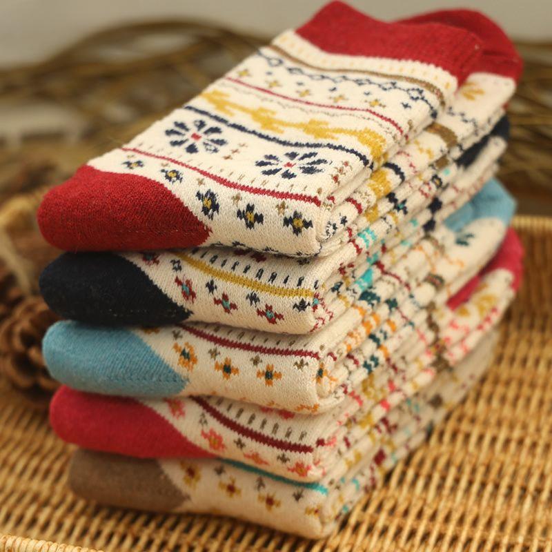 

5 пар мягких женских носков с мультяшным принтом, чулки до середины икры 5 pairs