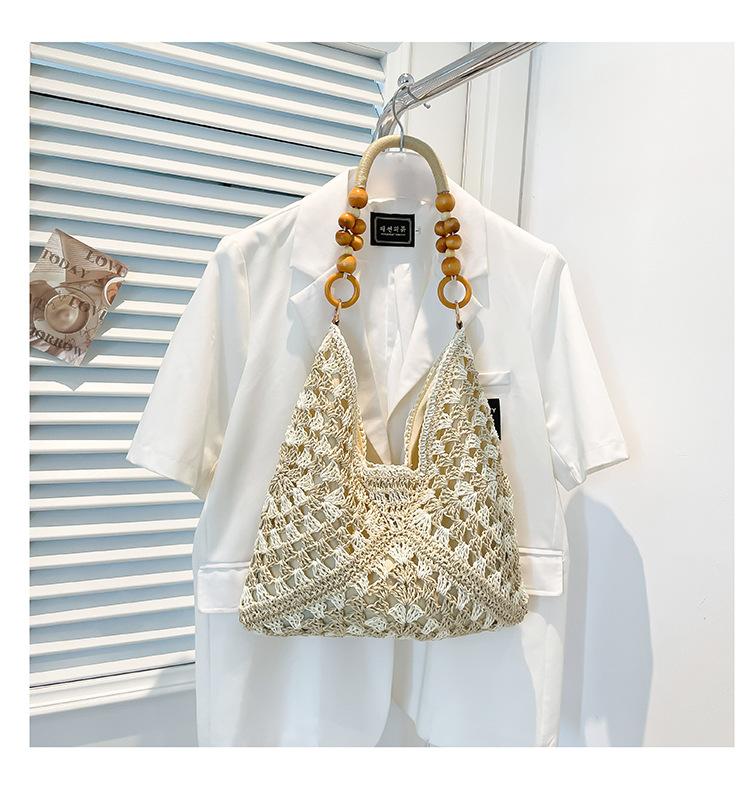Large Capacity Woven Bag Women's 2025 New Summer Seaside Vacation Straw Bag Sweet Commuter Shoulder Tote Bag