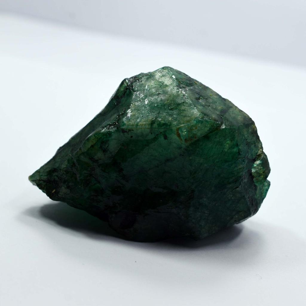 Natural Green Emerald 39ct Rough Top Quality Certified Loose Gemstone
