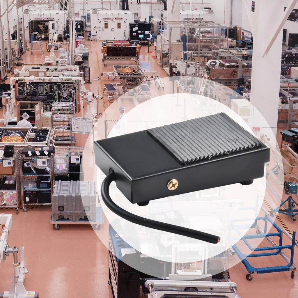 Interruttore a Pedale AC 250V Interruttore IP62 Ferro Auto-ritorno TFS-1