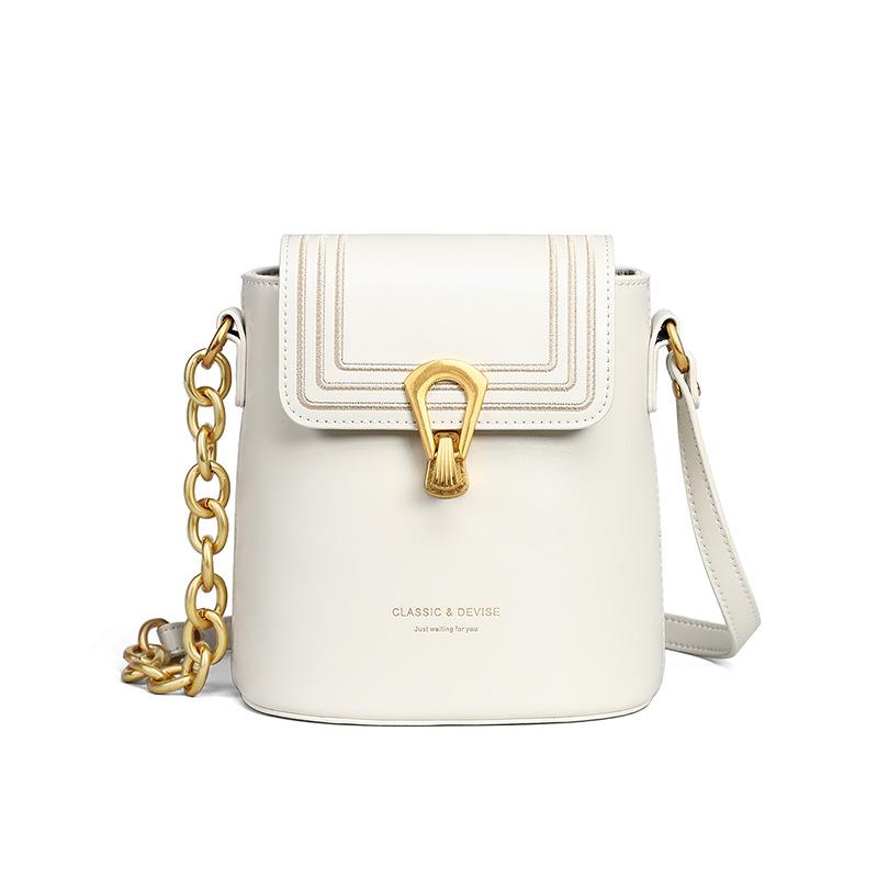 New Trendy Niche Design Fashionable Chain Popular One shoulder Crossbody Bag