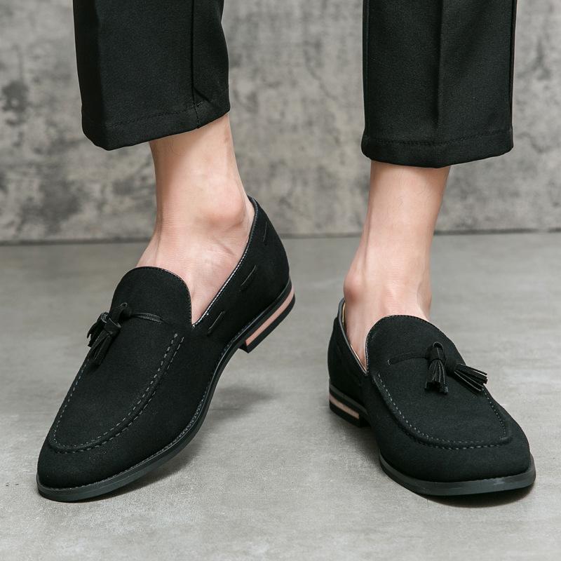 Plus Size Men's Round Toe Leather Slip-On Loafers - Solid Color Retro Moccasins