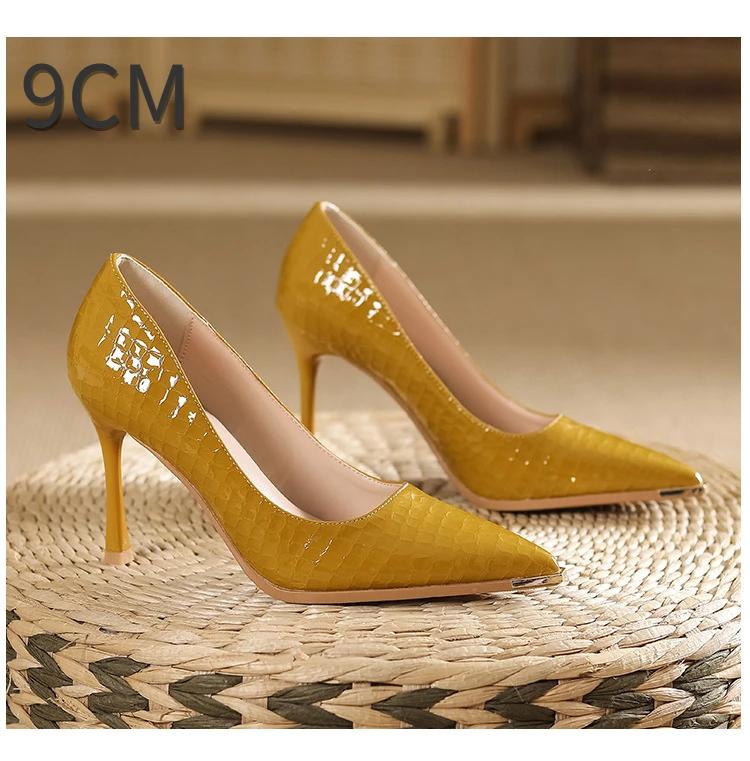 Fashion Women's High-heeled New with Stone Patterned Patent Leather Heels Women Pointed Toes Solid Color Widened Versized Womens Shoes