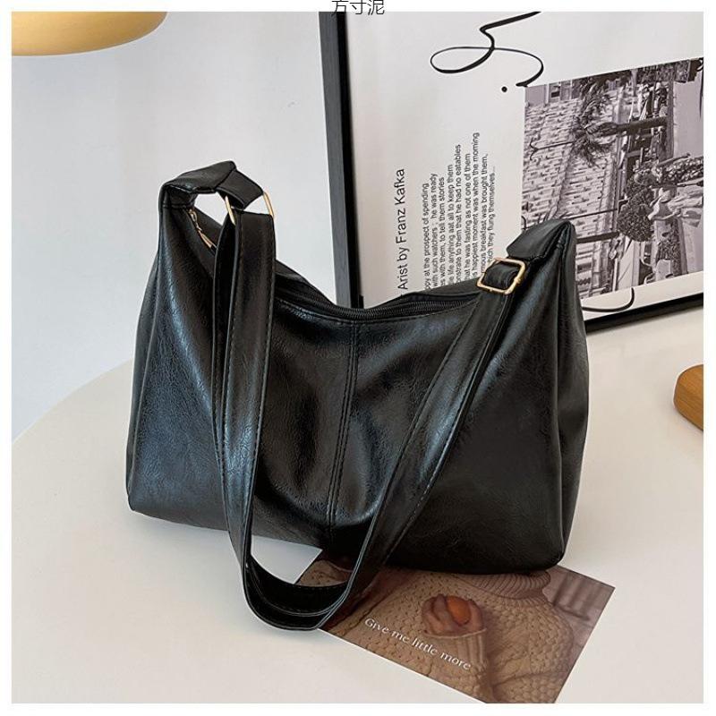 PU Leather Commuter Fashi Vintage Casual Tote Bag Maillard Stylish Crossbody Bags for Women Texture Large Capacity Temperament