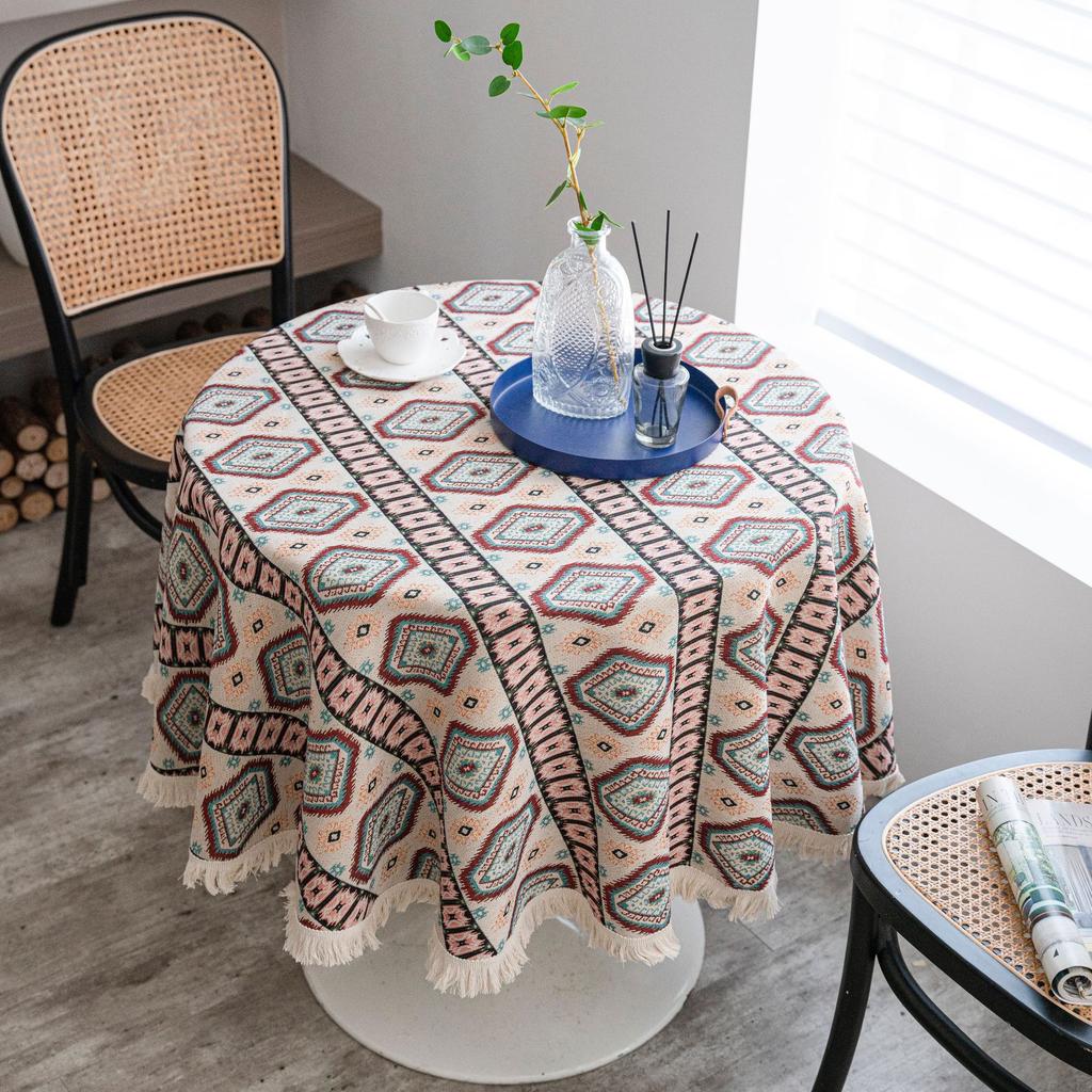 Round Tablecloth with Vintage Floral Embossed Design, Machine-Woven Decorative Table Cover for Home, Picnic, Camping, Wedding, Birthday Party, Dining