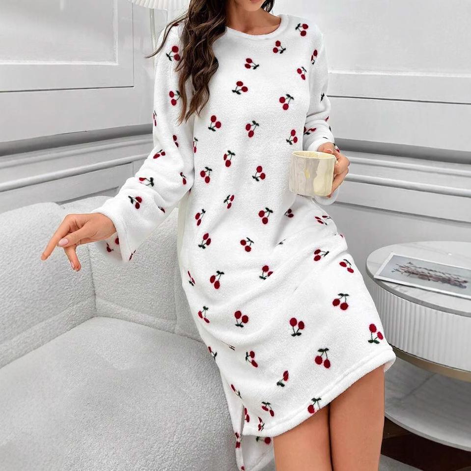 Printed Decorative Bathrobes Are Warm and Furry In Autumn and Winter Ladies Home Clothes and Pajamas Are Worn Out