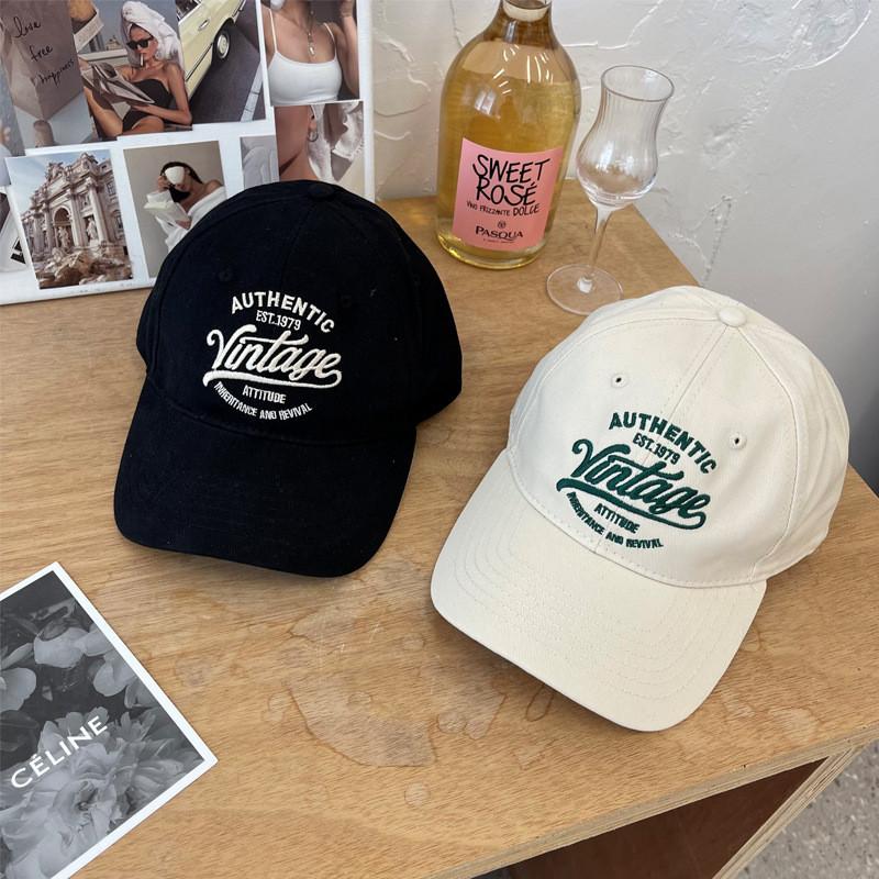 Vintage Embroidered Baseball Cap For Women With Sun Protection And Breathability
