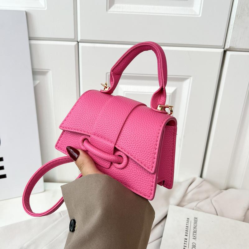 Stylish Pu Leather Shoulder Bag For Women Small Square Bag With Flap Cover Design