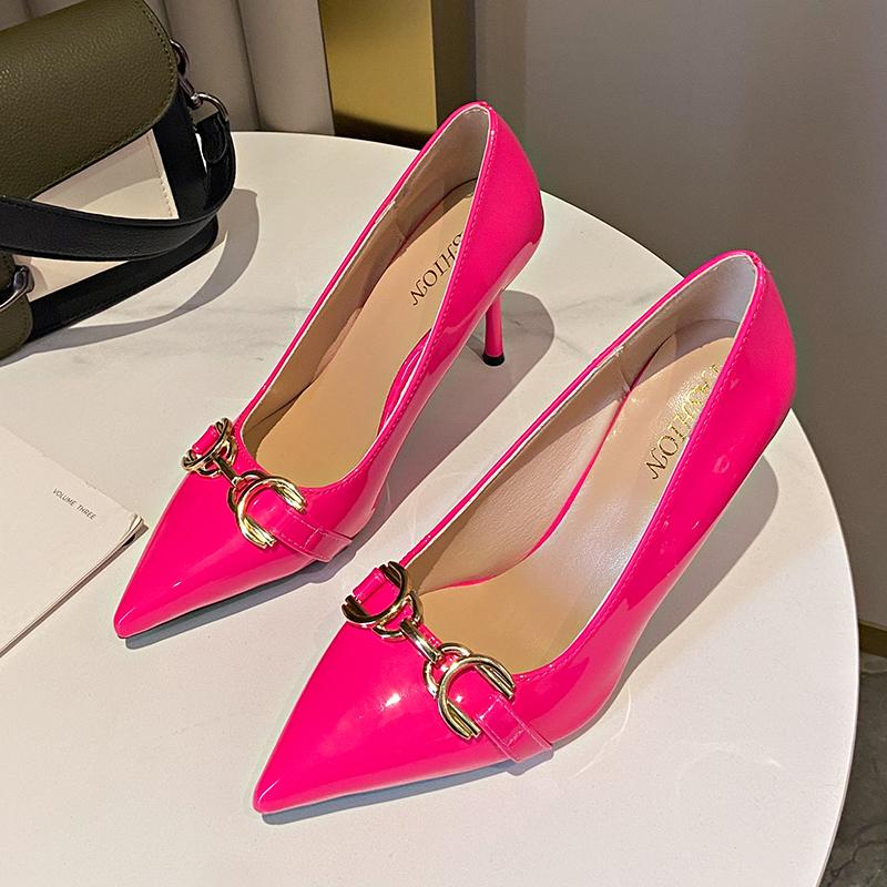 Fashion Women Sexy 8cm High Heels Wedding Bridal Pumps Lady Glossy Leather Metal Chain Buckle Stiletto Heels Prom Shoes Plus Size 35-45