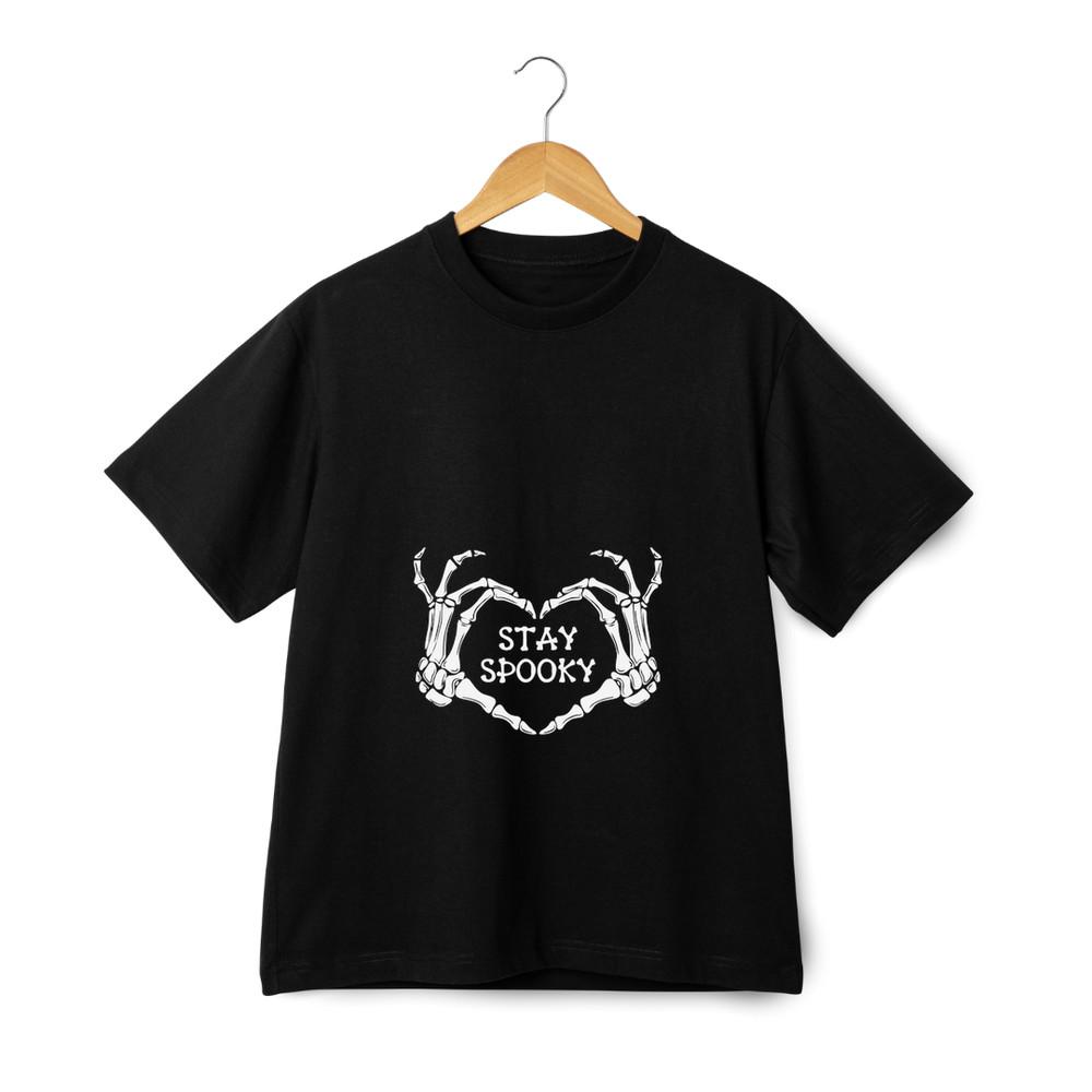 Stay Spooky Skeleton Love Hand Graphic T-Shirt – Halloween Gothic Streetwear Tee