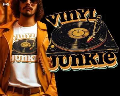 Koszulka Vinyl Junkie Koszulka Miłośnika Muzyki Oldschoolowej DJ Kolekcjoner Gramofonów Prezenty