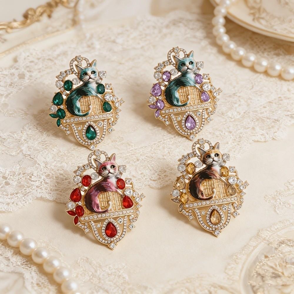 Vintage Enamel Cat Lapel Pin Light Luxury Imitation Rhinestone Brooch Clothes Decoration