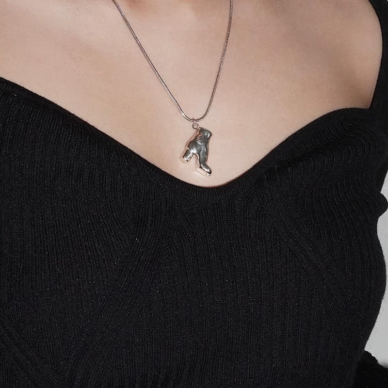 YEONSEUNG Boot necklace