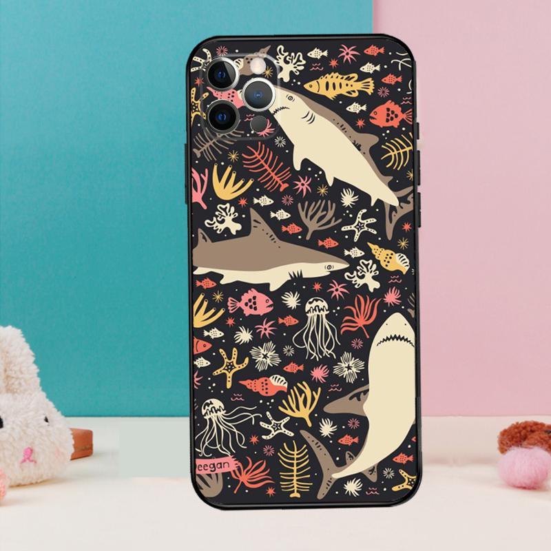 Ocean Shark Tooth Fish Phone Case For iPhone 17 Air 16 15 13 12 11 14 Pro Max 12 13 mini 15 16 Plus 16e Cover Coque