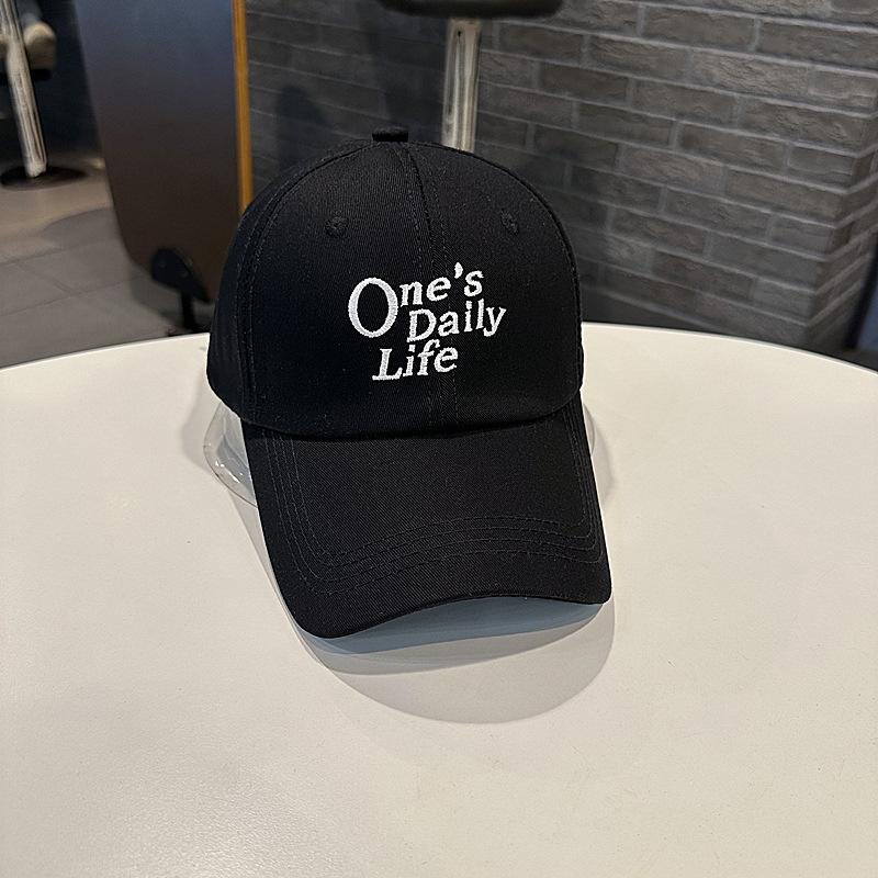 

Tide embroidery baseball cap travel casual cap men and women spring and summer new sun hat Adjustable чёрный