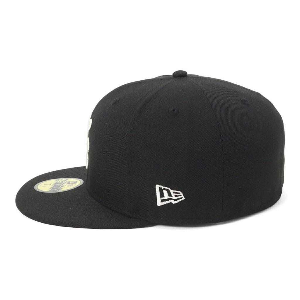 Cap 59FIFTY CLASSICNE Black 7 5950 CLASSIC NE REAR EMB BLK 14388871 NER36C5965 [New Era] 3/8