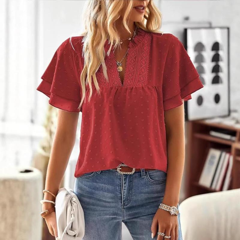 Elegant Resort-Style Deep V Lace Short-Sleeve Women's Blouse 2026 Spring/Summer