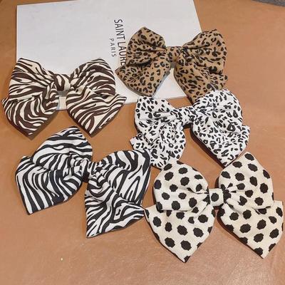 Korean Internet Celebrity Sweet Bow Hairpin: Stylish Spring Clip for Headdresses