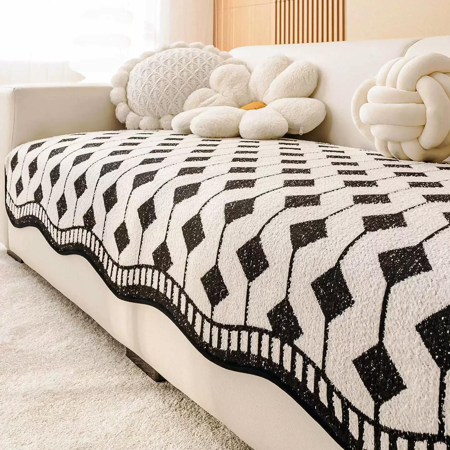 Простая Ветрозащитная Утолщенная Подушка для Дивана Новая Осенне-Зимняя Цельная Наволочка 90x70cm