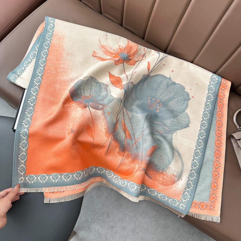 Winter Lotus Flower Style Artistic Scarf Retro Elegant Faux Cashmere Floral Women'S Warm Scarf Air Conditioner Shawls