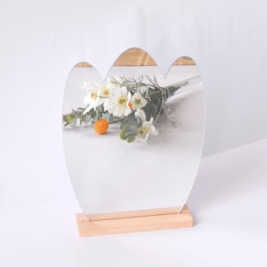Attraktiver Spiegelaufkleber mit unregelmäßigem Blumenmuster zum Selbermachen