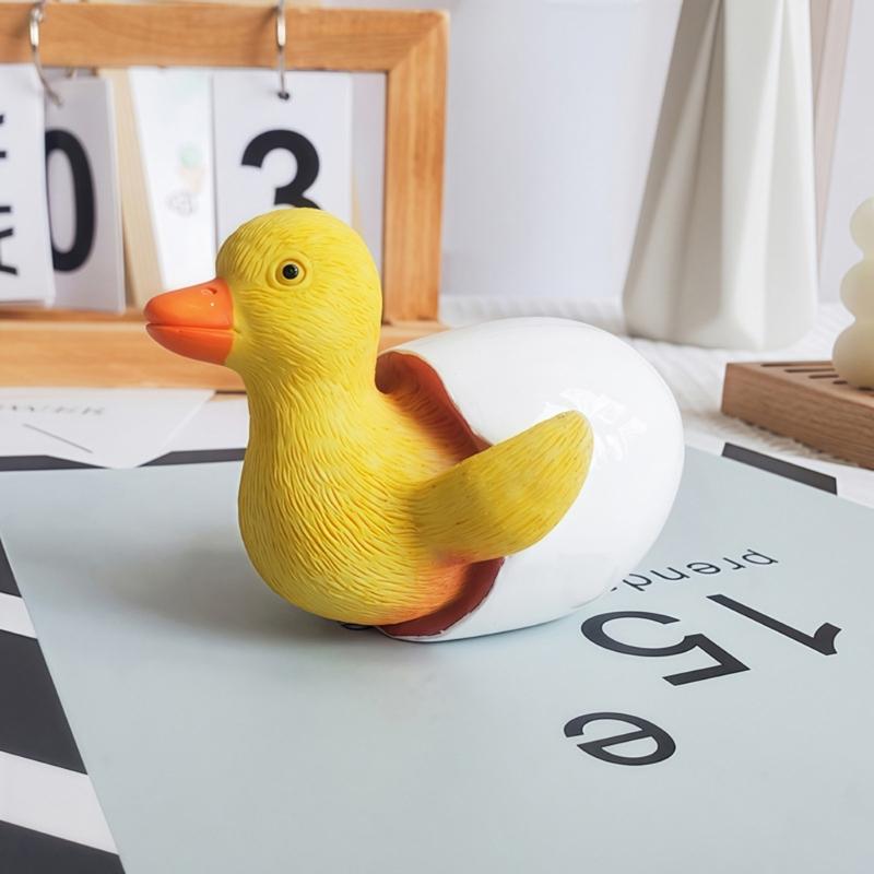 Simulation Resin Duck Statue Figurine with Hatching Design For Decorating Living Room Patios And Garden Landscape