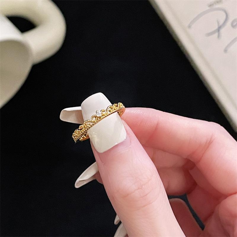 Gold Medieval Lace Slightly Inlaid Ancient Hollow Opening Ring Retro Niche Unique Light Luxury Temperament Female Index Finger Ring