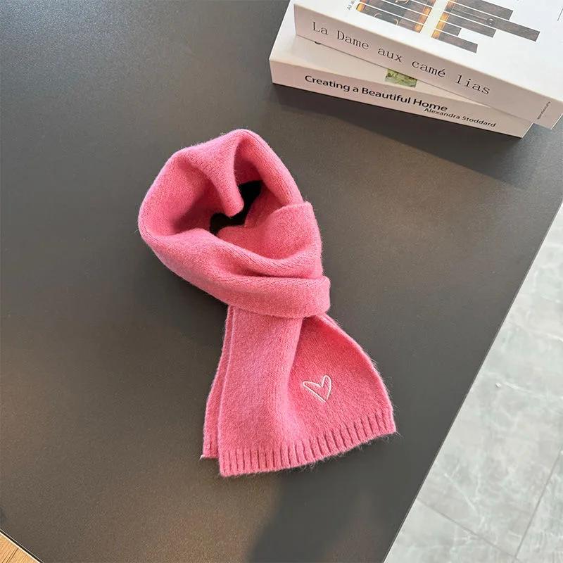 2025 Korean Version of Children's Scarf Autumn and Winter Boys and Girls Warm Love Foreign Style Versatile Baby Bib Trend