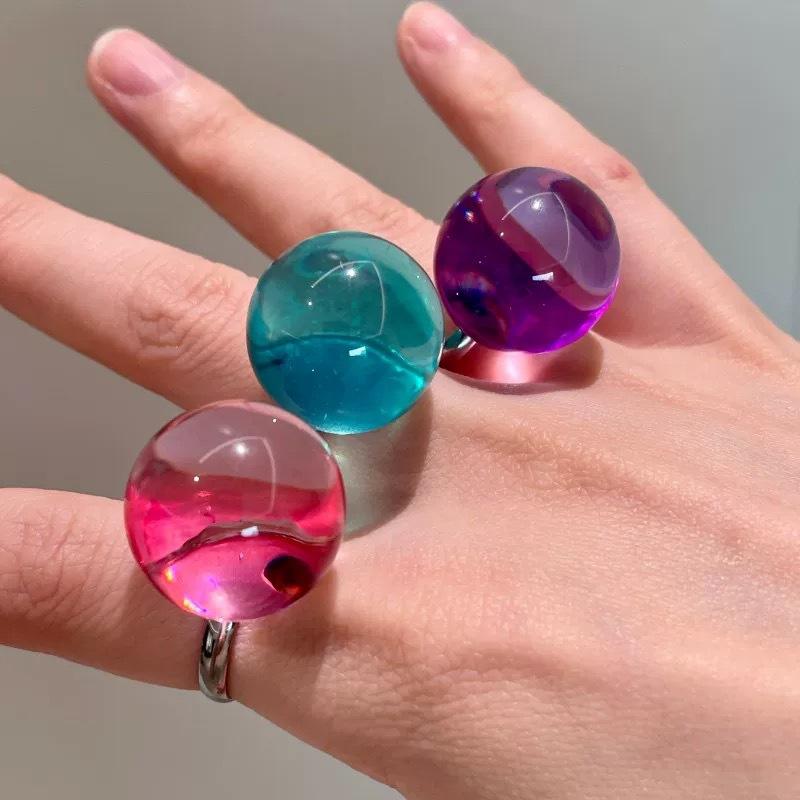 Korean Creative Transparent Colorful Geometric Ball Resin Fnger Ring Sweet Y2K Large Acrylic Round Ring Jewelry For Women Girl