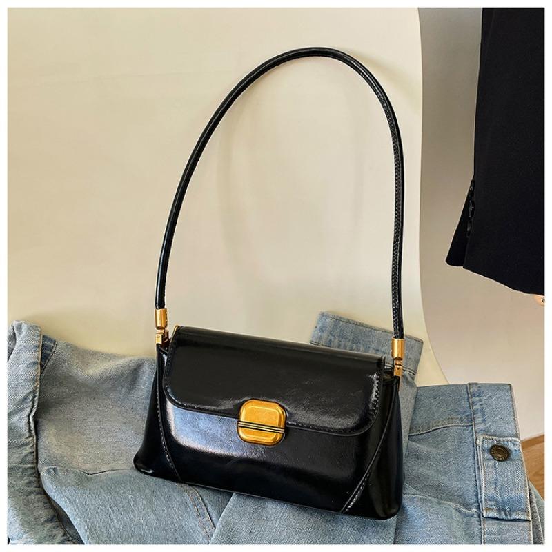 Design sense niche bag women's new high-end texture underarm baguette bag versatile shoulder bag