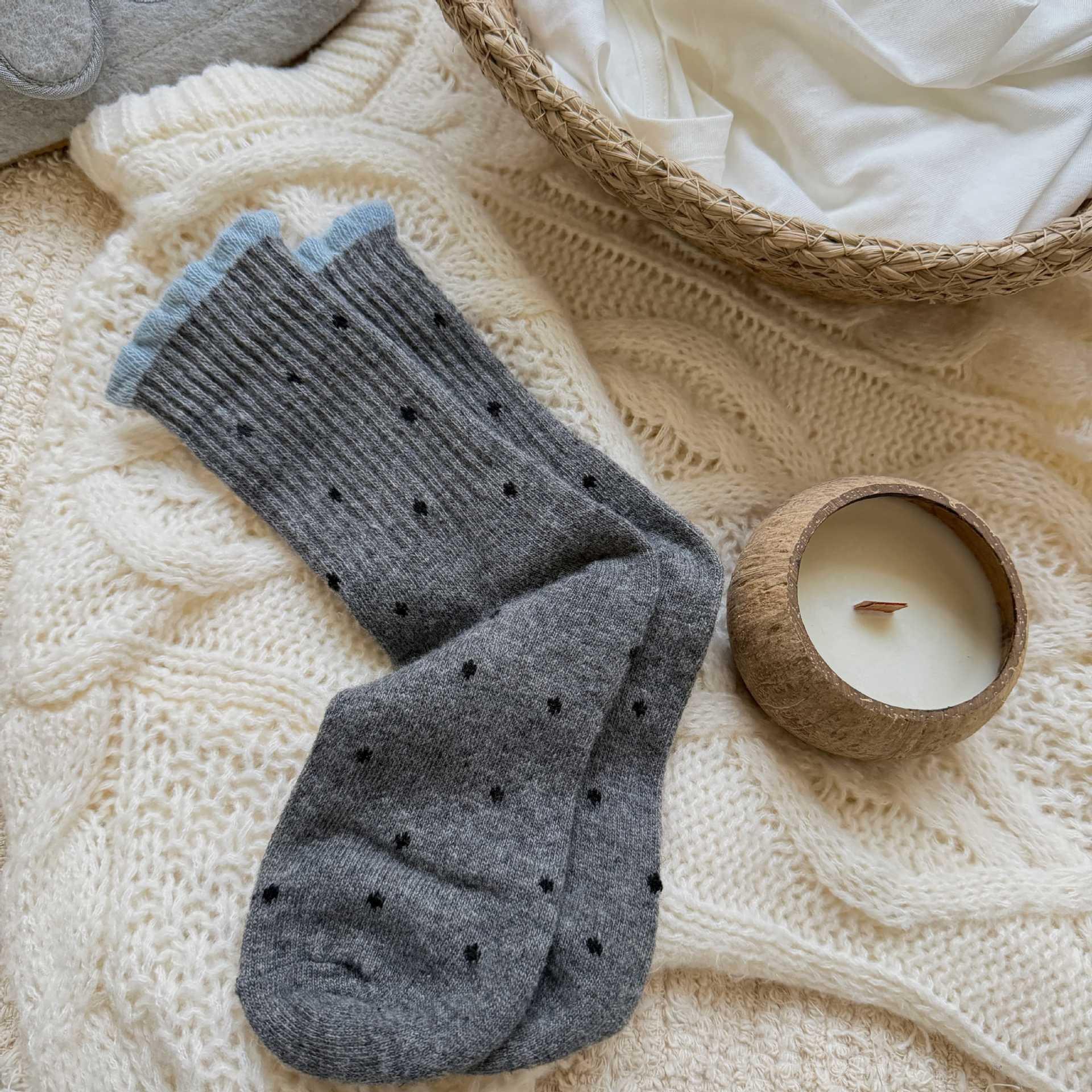 

Polka Dot Socks Women s Mid-tube Cotton Socks Korean Version of Ins Tide All-match Lace Socks Warm Pile Socks Average size