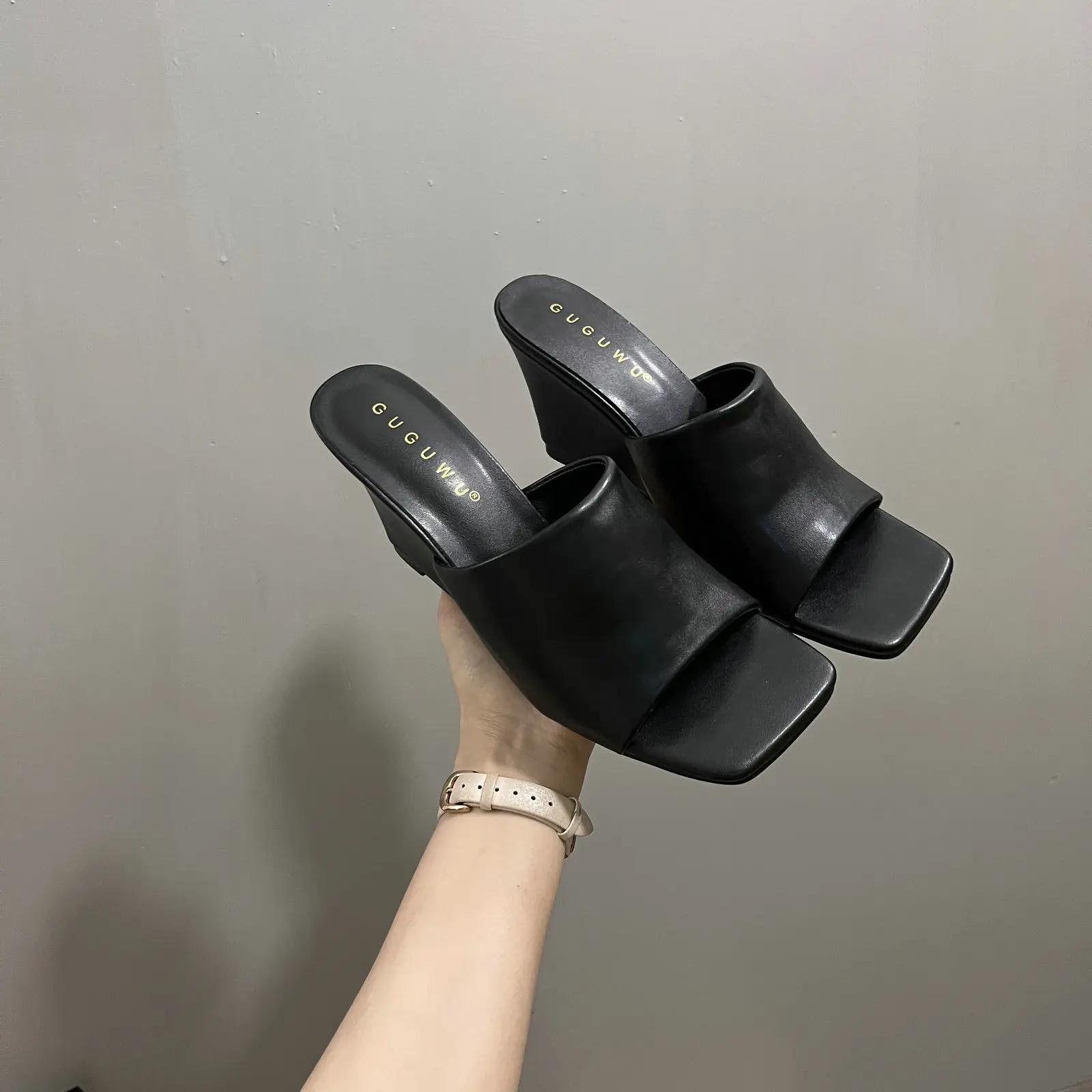 

Мода 2024 Лето Серебряный Открытый Носок Женские Тапочки Модные Элегантные Шлепанцы Туфли Дамы Новое Поступление Уличное Платье Босоножки На Танкетке Каблук 39 чёрный