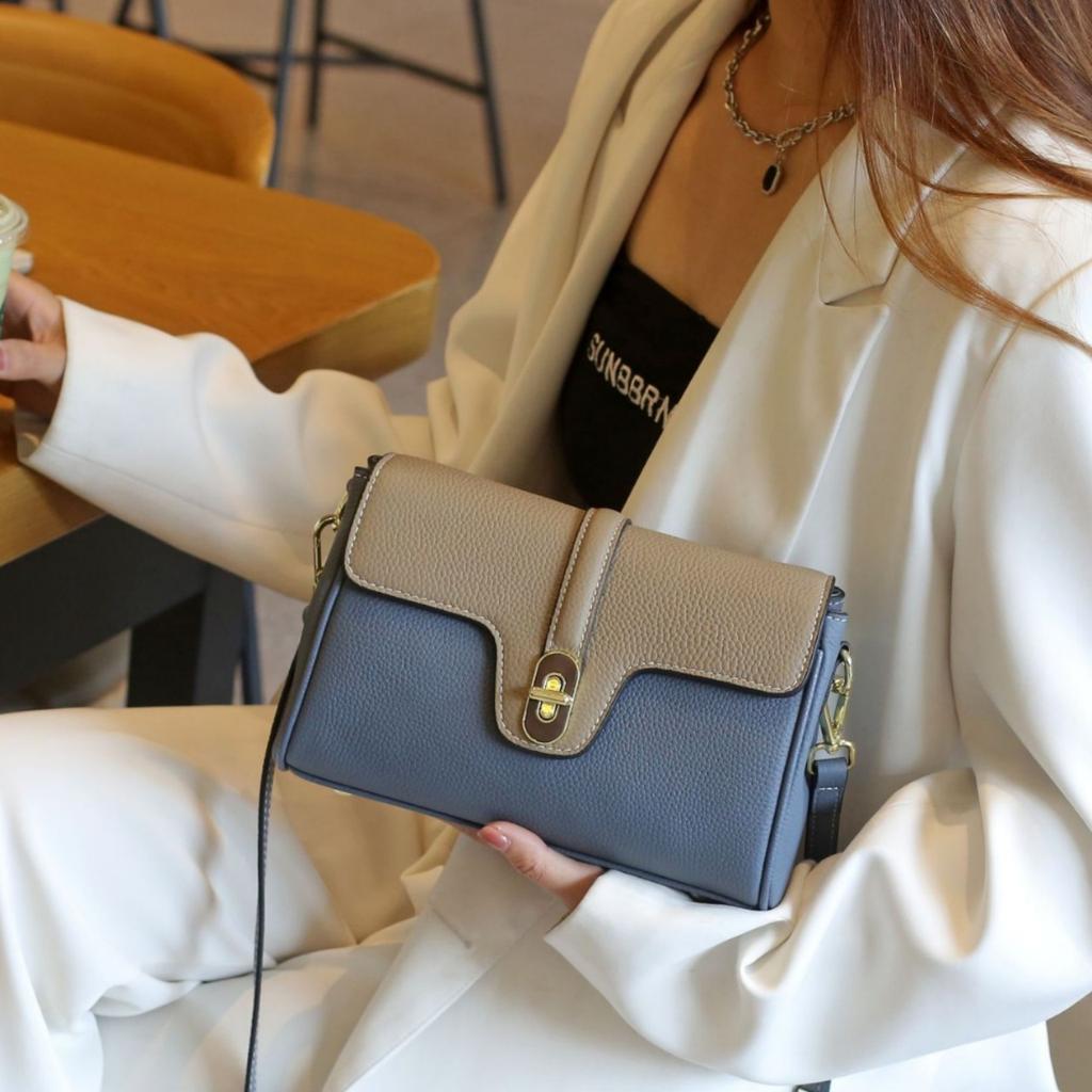 Hovězí kůže Jaro a léto Měkká Kontrastní barva Niche Polštářová taška Populární Módní Ramenní Crossbody Praktická verze Měkká kůže