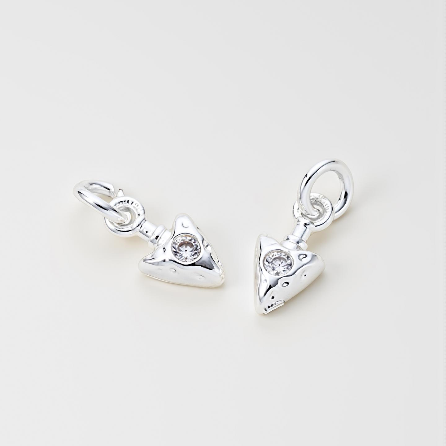 

2Piece 4.5*12mm 14/18K Gold Color Plated Copper Heart Pendants with Zircon for DIY Bracelet Necklace Jewelry Making Accessories