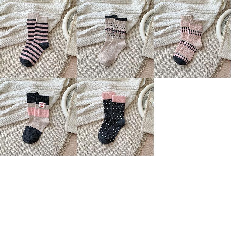 Yi Shan Yi Si Women s Bowknot Wool Blend Mid-Calf Socks (4-Pack)