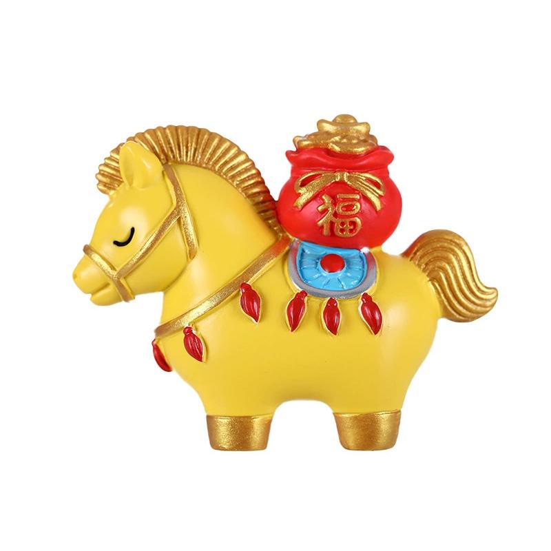 

1 шт. Подарочное украшение Праздничный подарок Талисман Сувенирный подарок Украшение в виде лошади Креативное украшение из смолы Домашний декор 1pc жёлтый