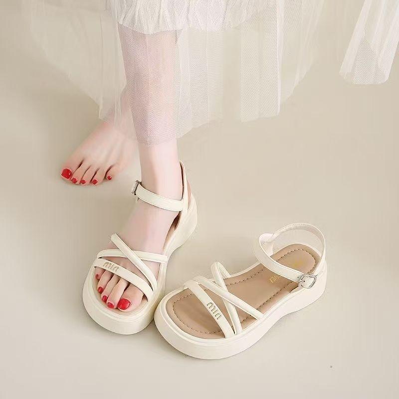 Flat-soled sandals women's summer 2025 new models go out fashionable cross-strap fairy style with skirt soft-soled beach shoes women